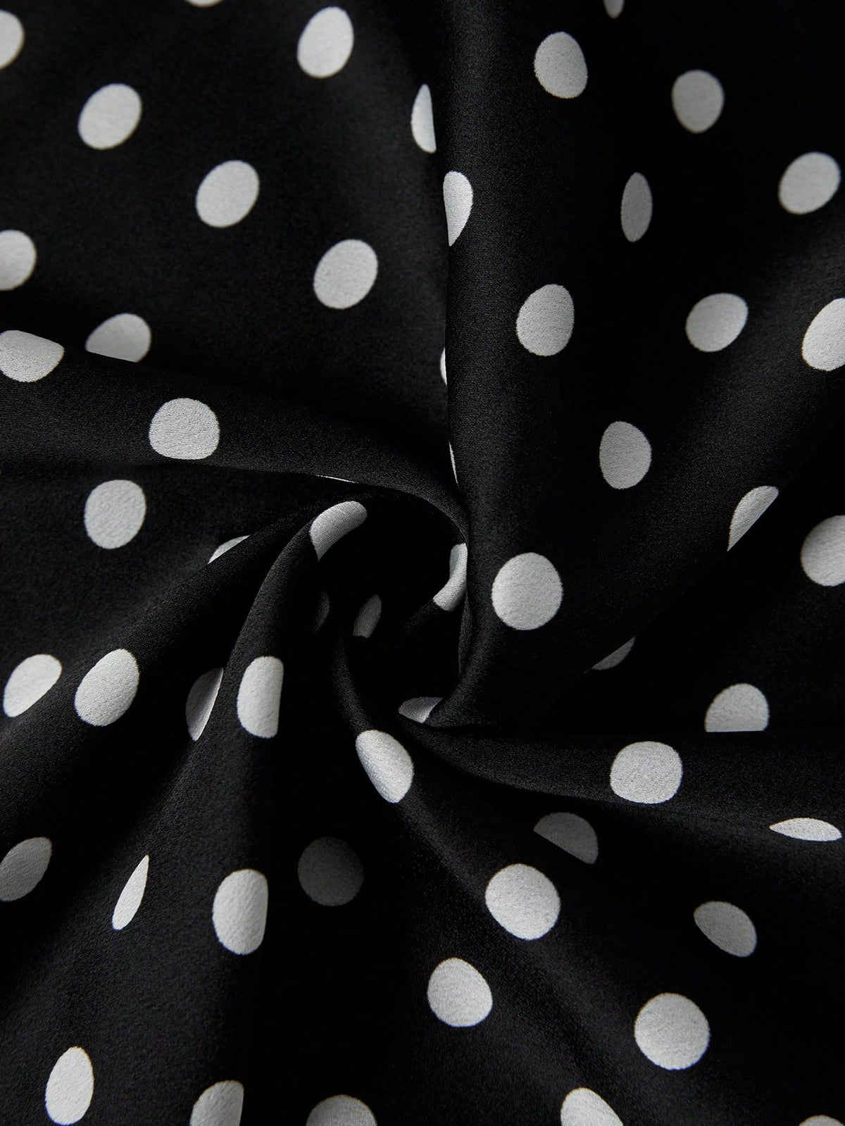 Privé Women's Elegant Polka Dot Satin Skirt For Commuter