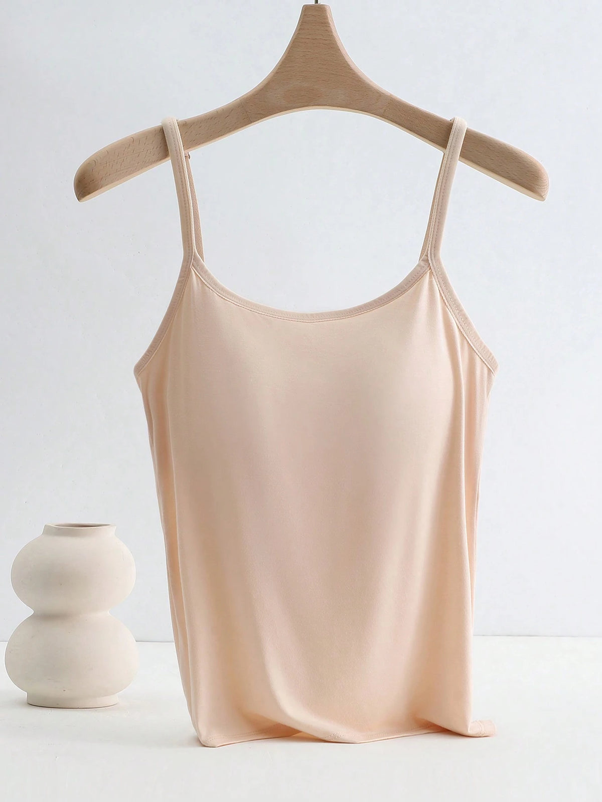 Qadelle Women's Solid Color Simple Daily Tank Top