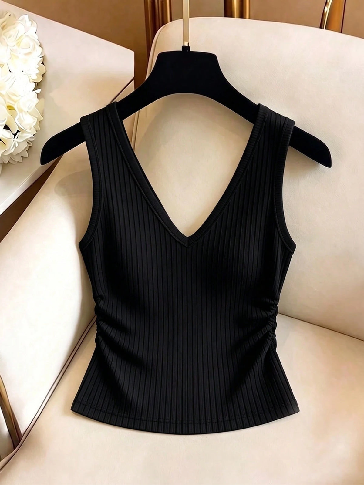 Qadelle Women's V-Neck Pleated Button Decorated Vest, Women's Fashion Elegant Vest, Solid Color Vest, Ribbed Knit Vest, Suitable For Daily Wear And Dates
