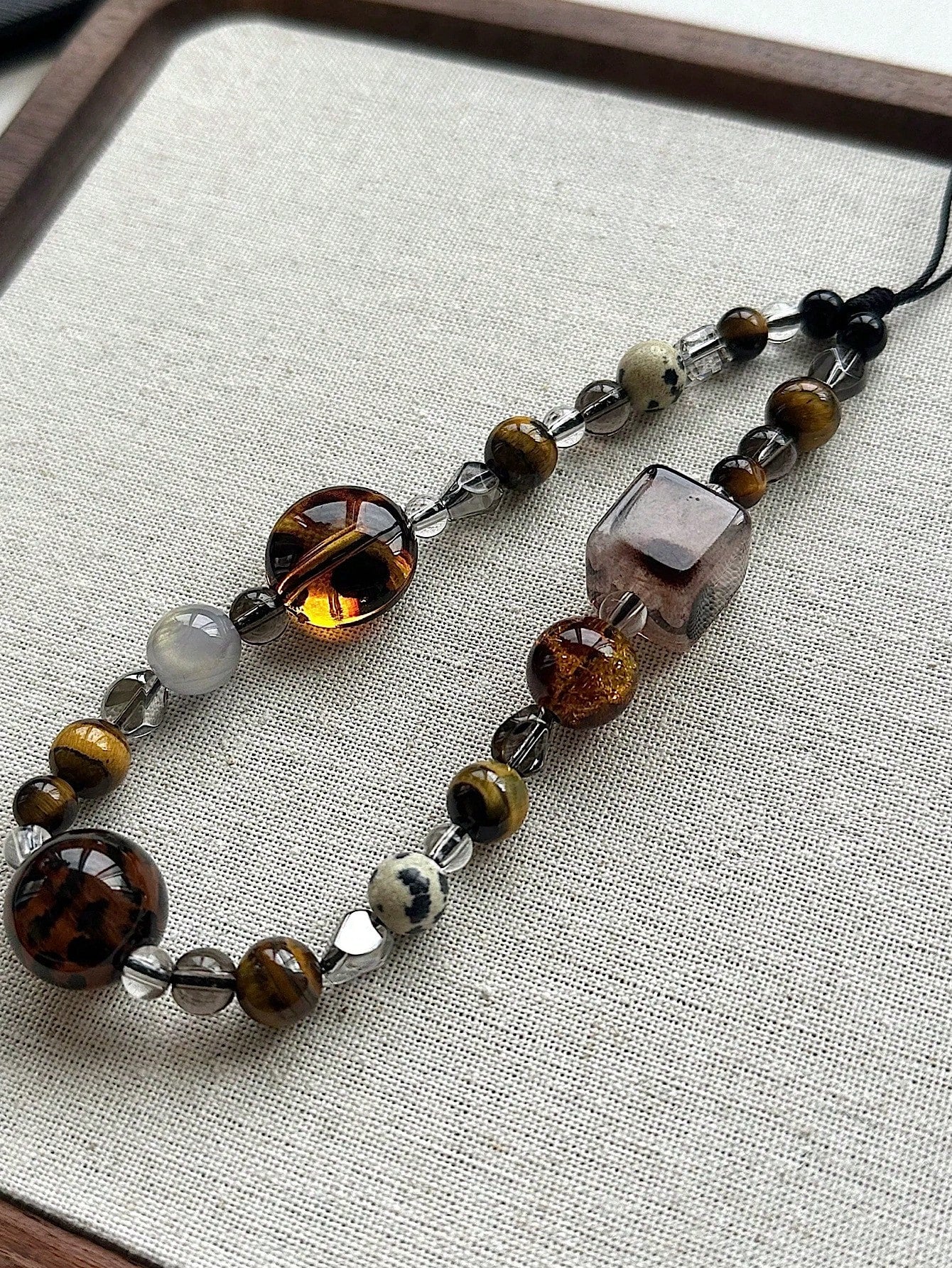 Retro Brown Leopard Print Cat Beaded Phone Lanyard, Elegant Short Wrist Strap Beaded Chain Camera Charm Pendant For Women