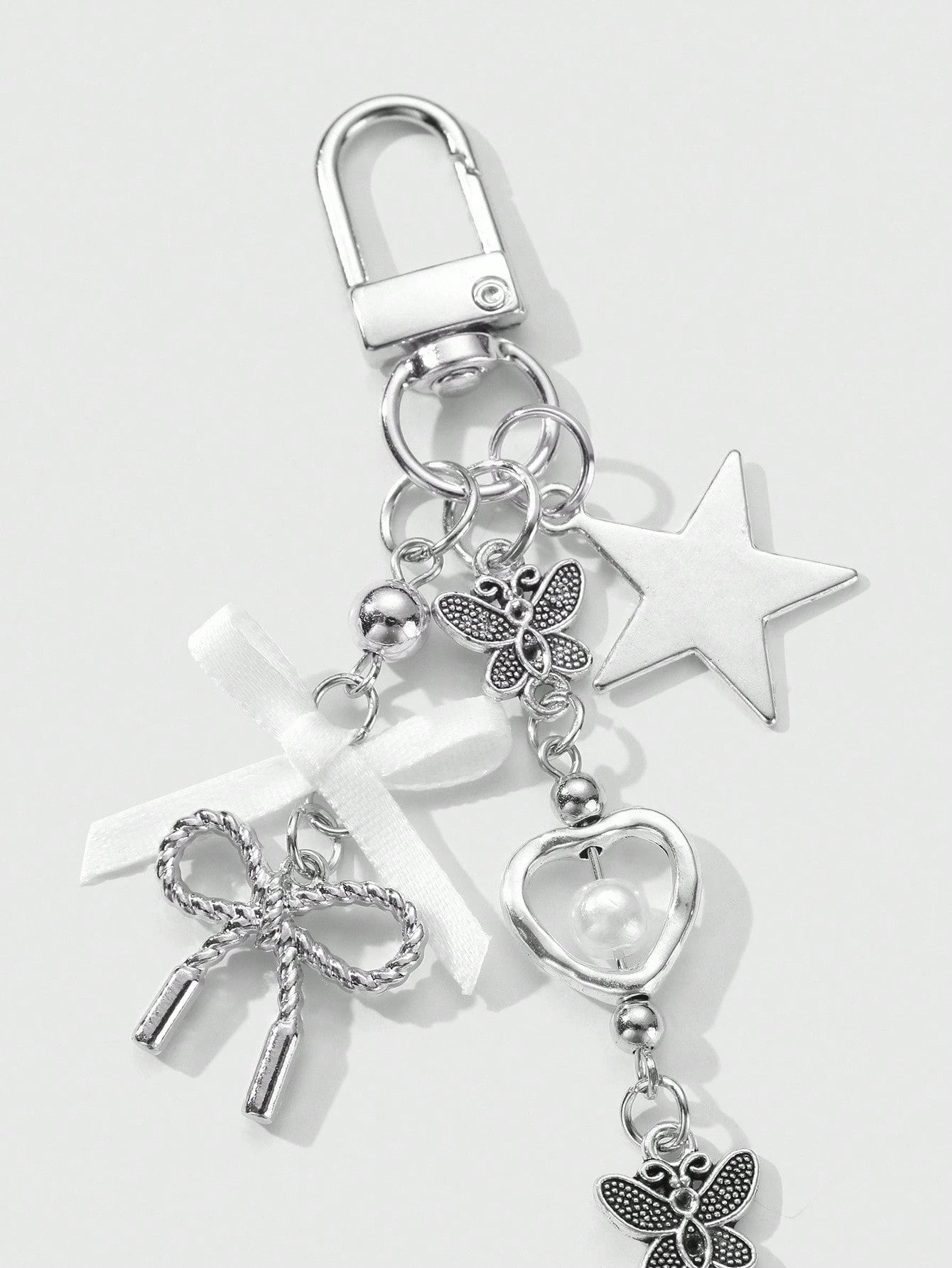 ROMWE Kawaii 1pc Y2K Minimalist High-End Silver Butterfly Faux Pearl Hollow Heart Star Woven Bow DIY Keychain Bag Charm, Suitable For Women/Girls Daily Wear, Holiday Gift