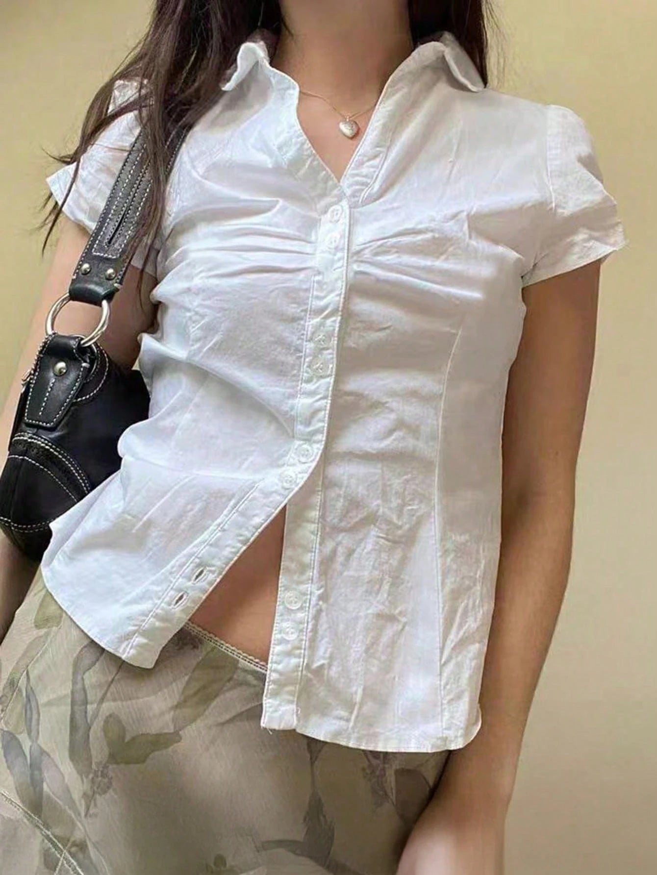 SCARLUX Summer&Fall Y2K Women Solid White Back Tie Short Sleeve Blouse, Slim Fitted Top For Back To School Street Wear