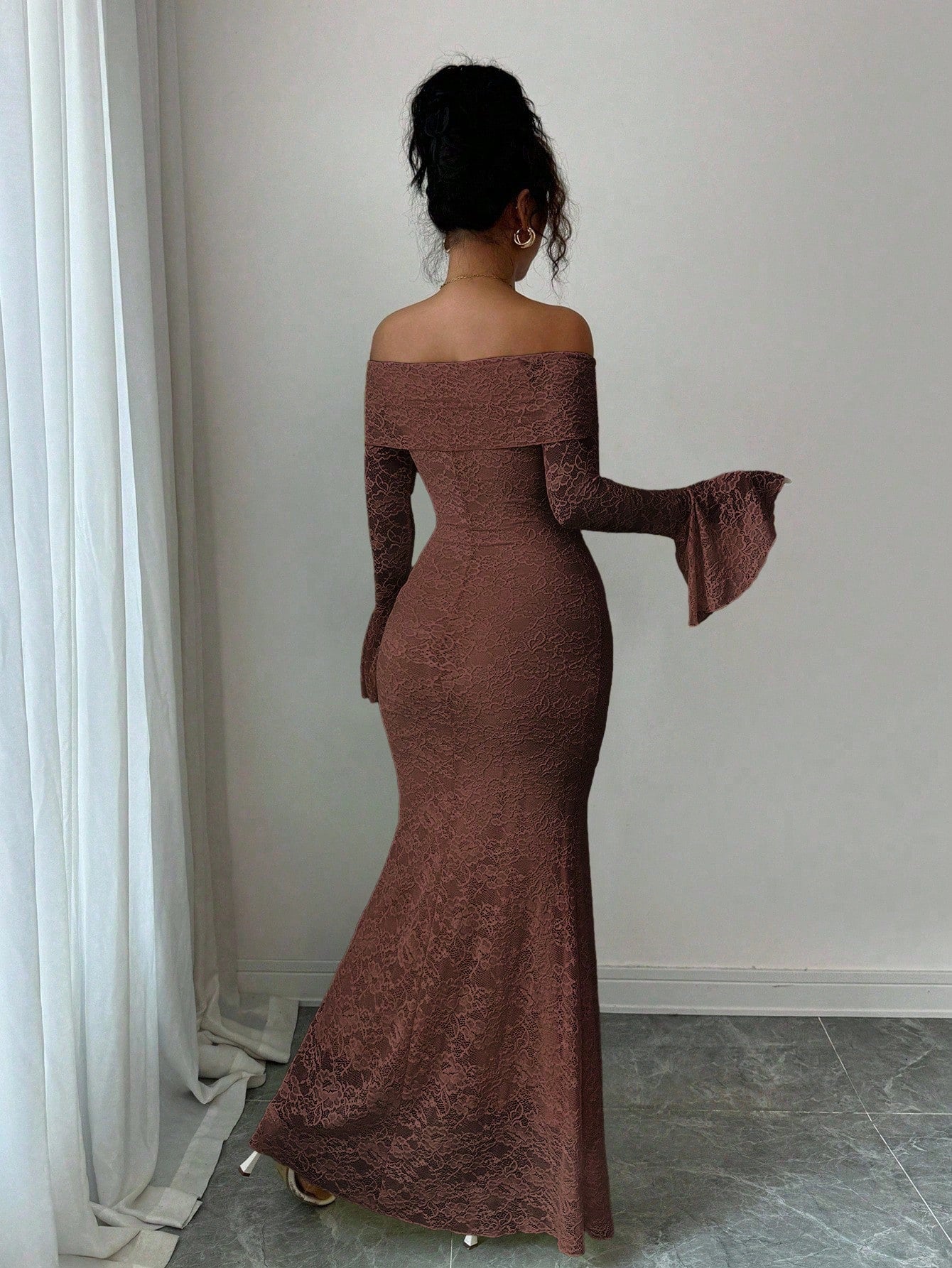 Selianne Elegant Fashion Young Minimalist Versatile Fitted Off Shoulder Flared Sleeve Mermaid Midi Dress For Women, Autumn