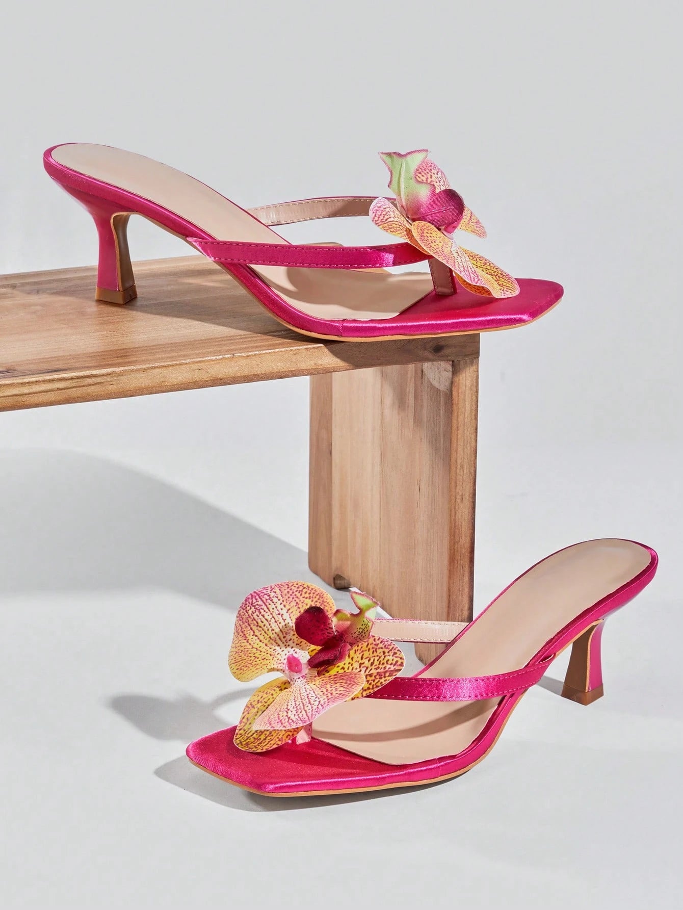 SHUZIA Women's Square Toe Low-Heel Orchid Floral-Decor Satin Fuchsia Thong Sandals – Exotic, Dreamy & Resort-Chic Valentine's Day Summer Shoes