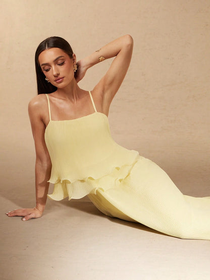 Silquee Women's Pale Yellow Summer Elegant Romantic Garden Party Mother Of The Bride Slip Dress Textured Chiffon Ruffle Hem Relaxed Fit Wedding Beach Gown