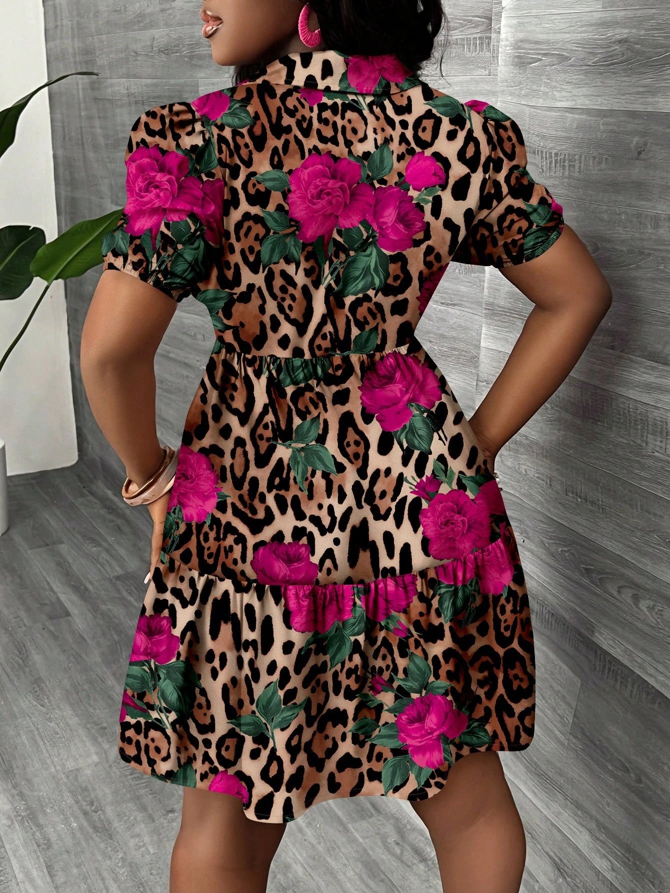 Slaydiva Casual Minimalist Women's Mini Dress, Suitable For Summer, Suitable For Vacation, Rose Print, Leopard Print