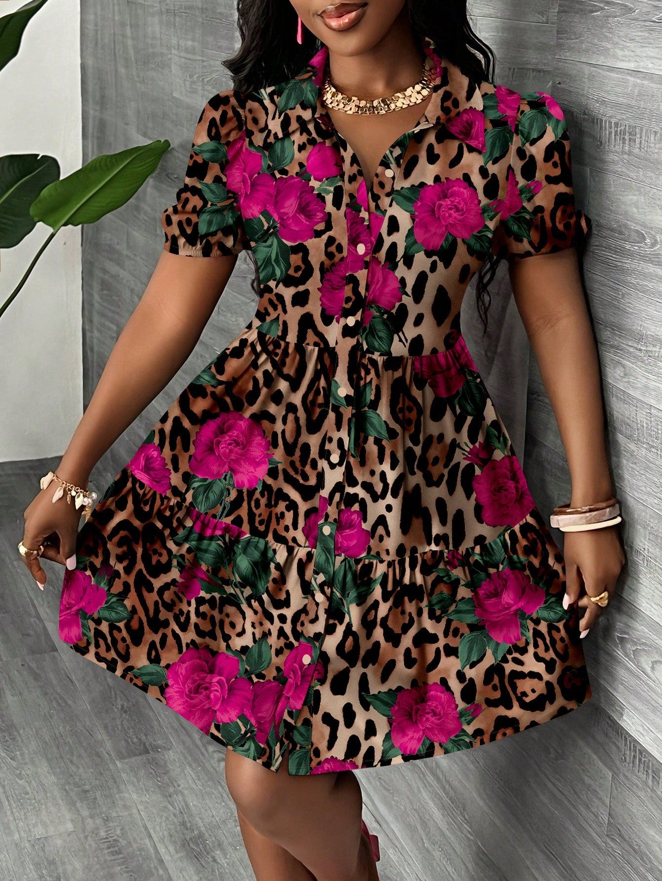 Slaydiva Casual Minimalist Women's Mini Dress, Suitable For Summer, Suitable For Vacation, Rose Print, Leopard Print