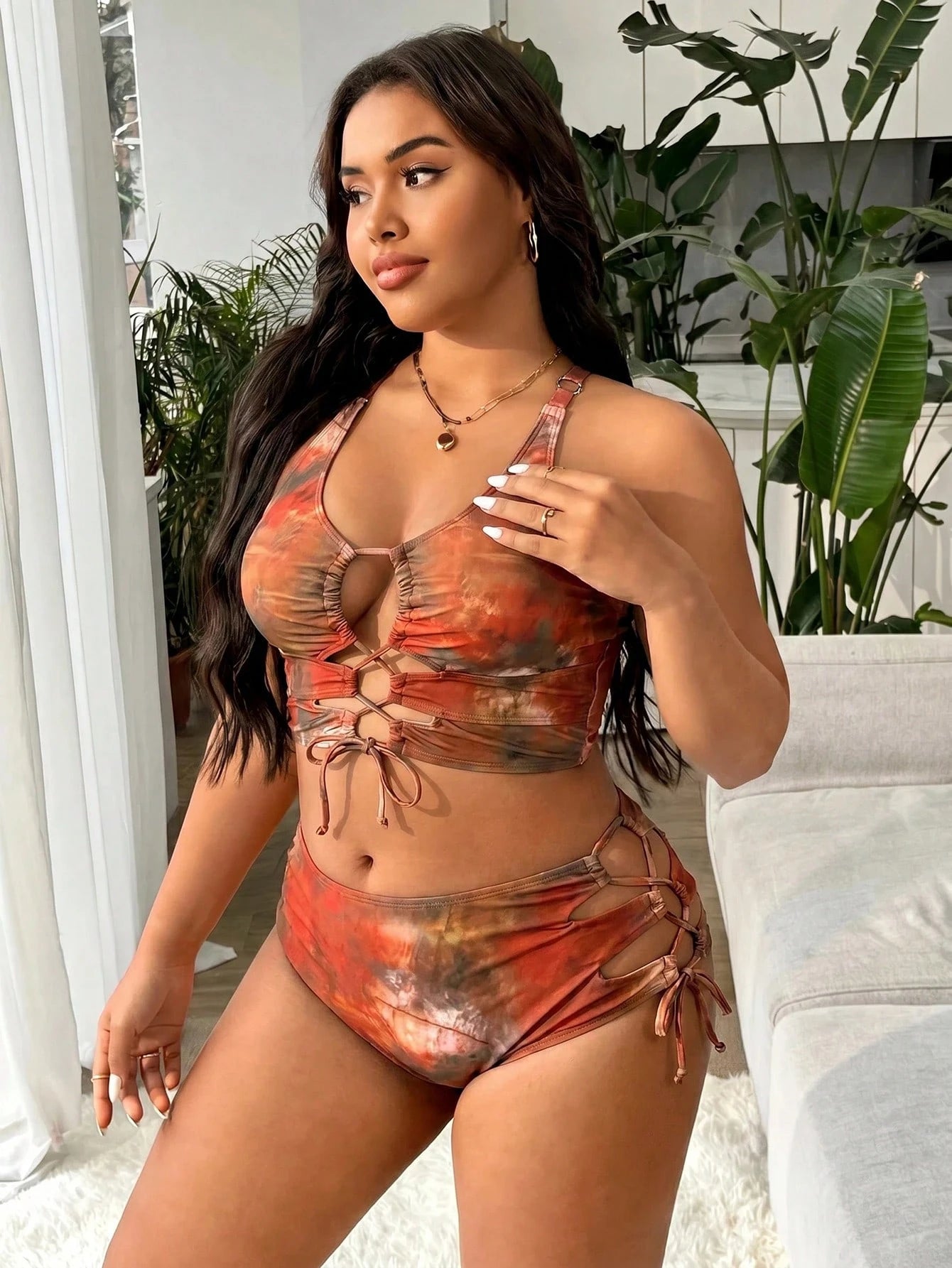 Slaydiva Plus Size Women Ruched Tie-Up Hollow Out Cropped Tankini Top And Triangle Bottoms Swimwear Set
