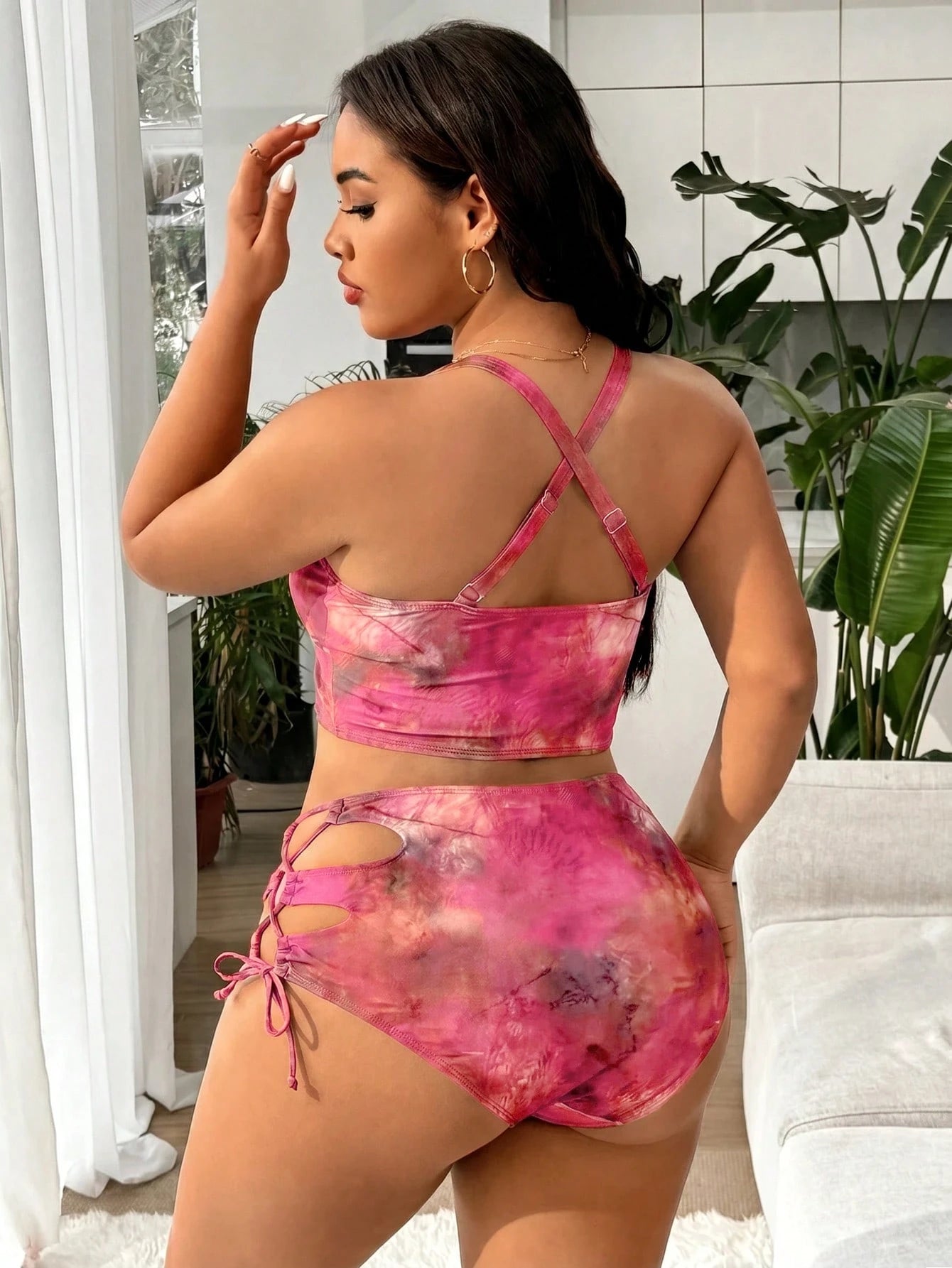 Slaydiva Plus Size Women Ruched Tie-Up Hollow Out Cropped Tankini Top And Triangle Bottoms Swimwear Set