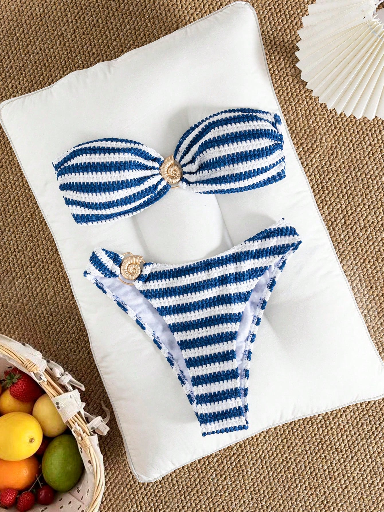 Slim Striped Women's Two Pieces Bikini, Sexy European Strapless Style. Chic Split Swim Set, Bestseller For Summer Beach Vacations