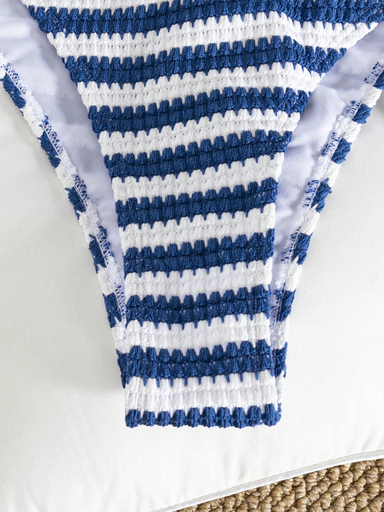 Slim Striped Women's Two Pieces Bikini, Sexy European Strapless Style. Chic Split Swim Set, Bestseller For Summer Beach Vacations