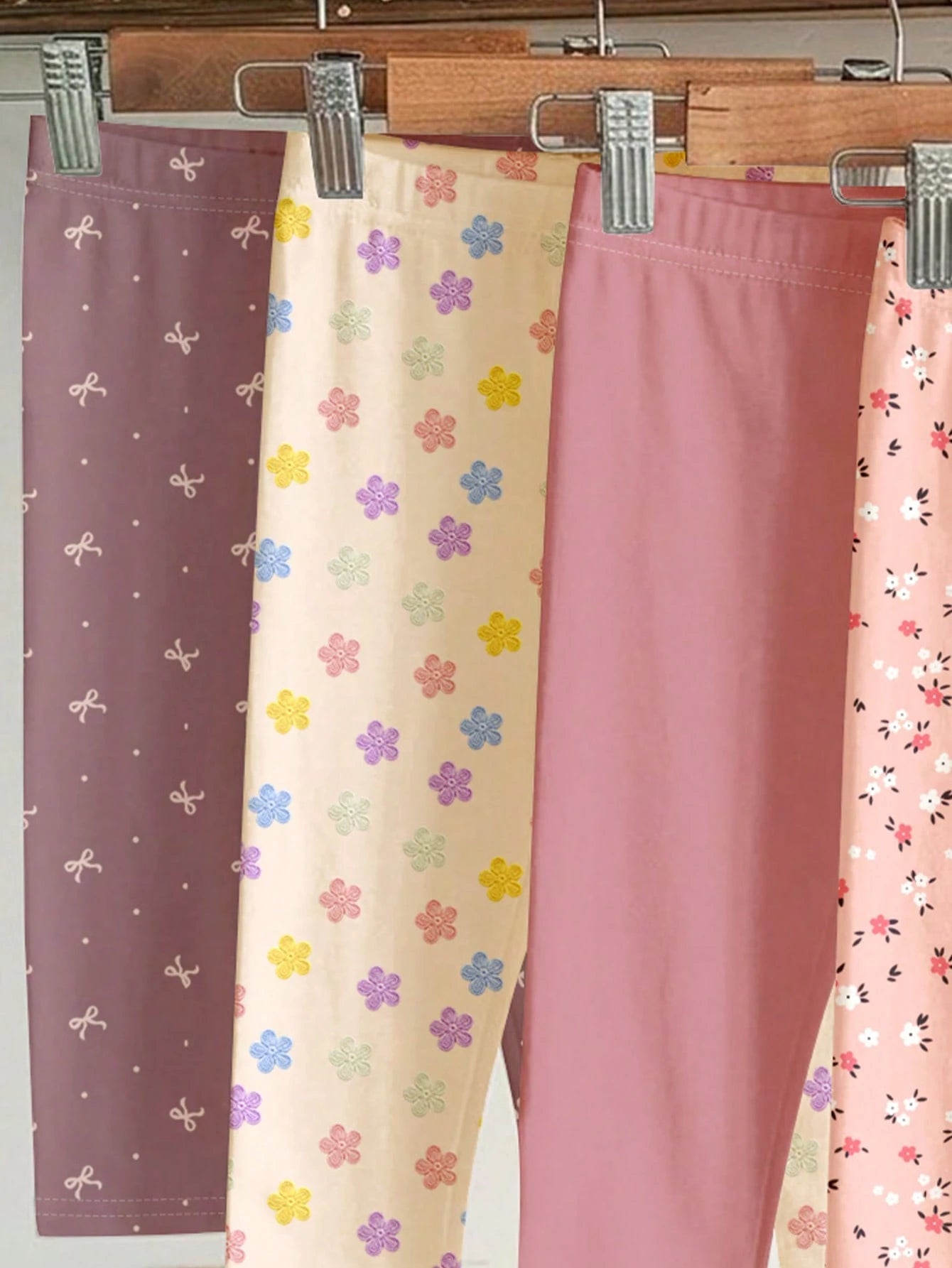 Soft Mist Color Palette, Bohemian Floral & Polka Dot Pattern, Baby Girl Cute Comfortable Casual Leggings With Stretch, Suitable For All Seasons Daily Wear, Homecoming, Easy Comfort, Casual Wear