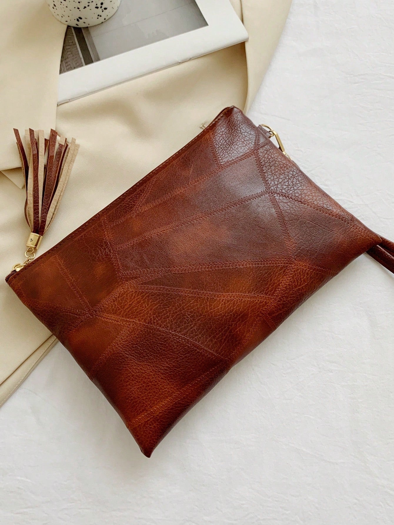Soft Texture Retro Women's Handbag, 2026 New Textured Design Underarm Bag, Fashion Tassel Pleated Shoulder Bag, Stylish Envelope Wristlet [Patchwork Placement Random]