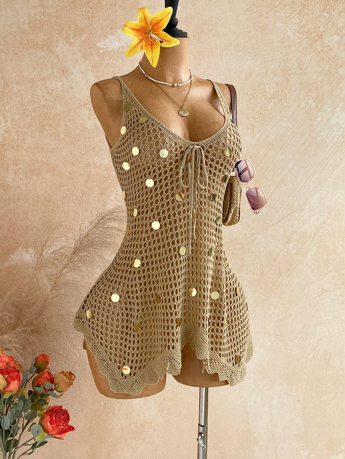 Soleia Women's Vacation Sequin Design Front Tie Hollow Out Camisole Dress