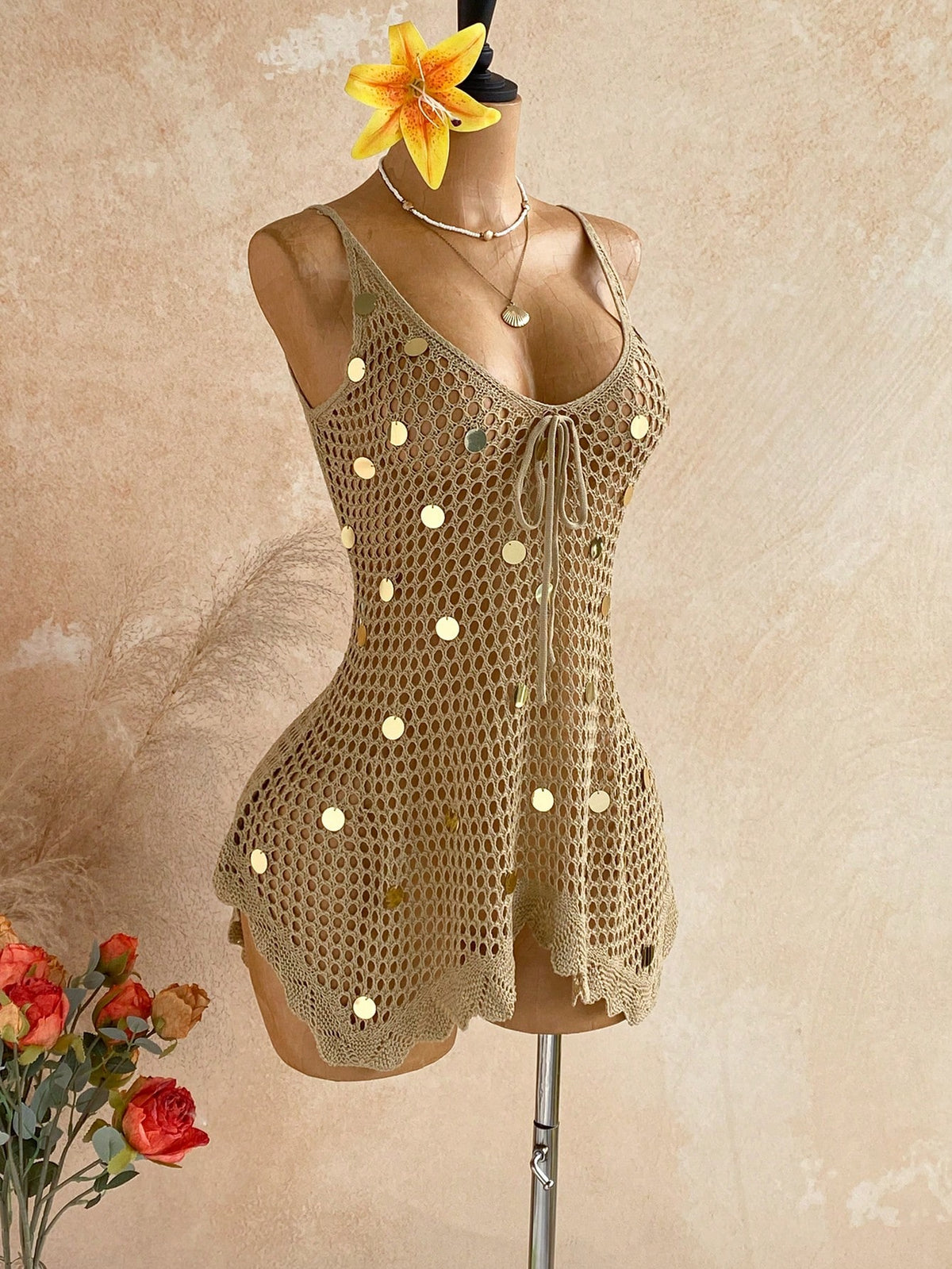 Soleia Women's Vacation Sequin Design Front Tie Hollow Out Camisole Dress
