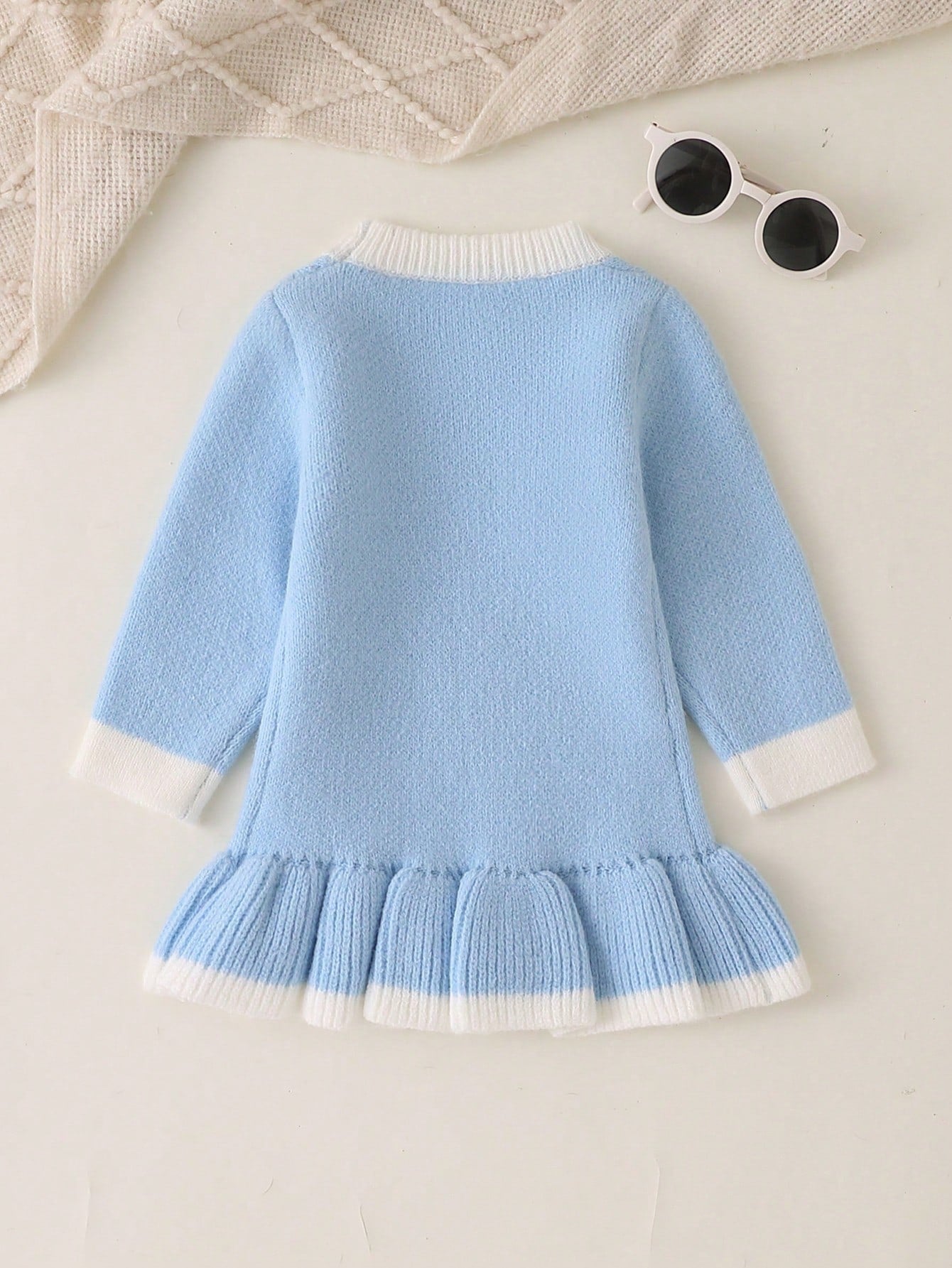 Souflis Baby Girls Sweaters Dress Cute Bear Exquisite Wool-Like Jacquard Decoration Round Neck Pullover A-Line Dress With Pleated Hem And Handmade Bow Decor, Suitable For Outings, Travel, And Comforta