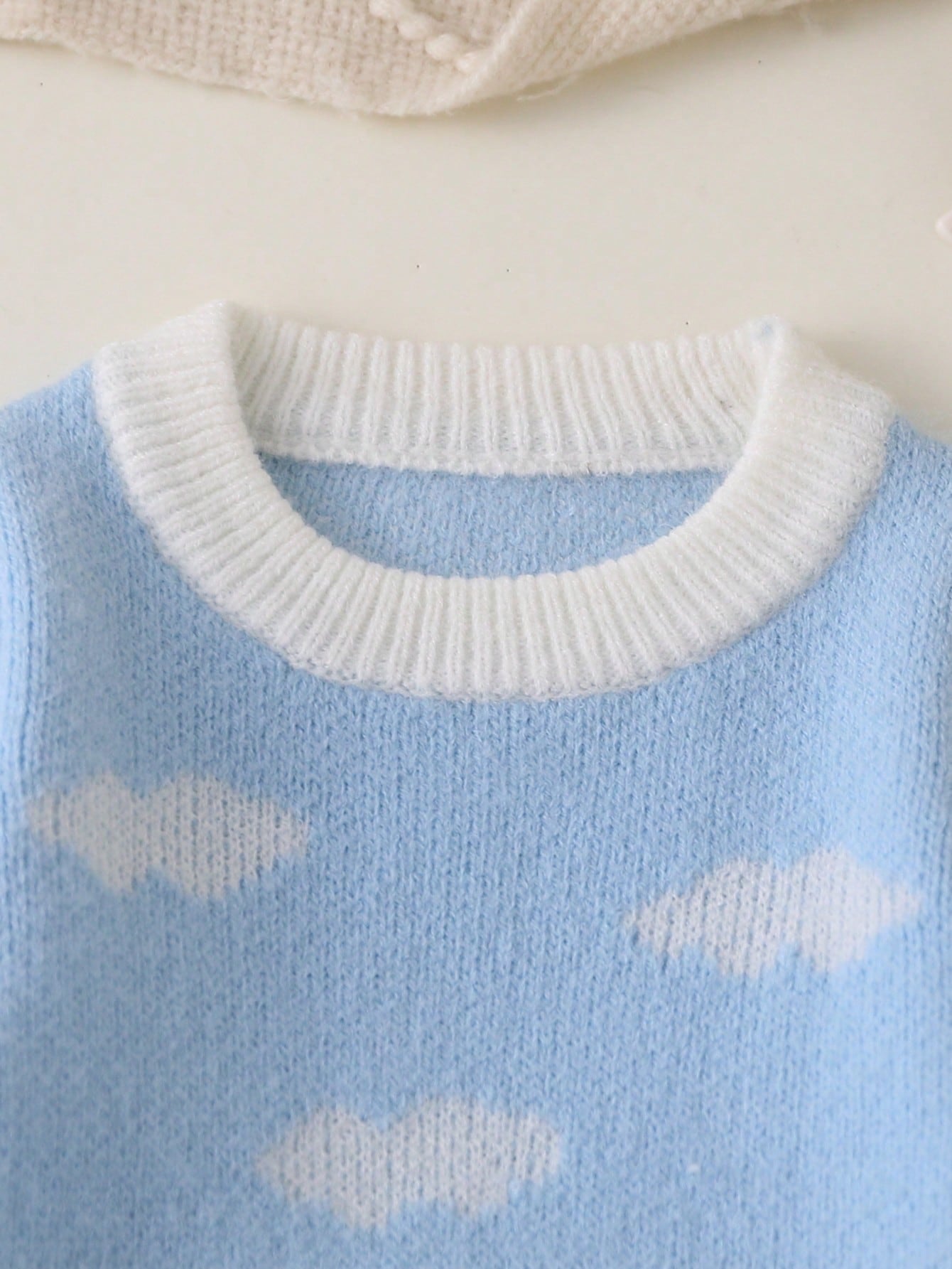 Souflis Baby Girls Sweaters Dress Cute Bear Exquisite Wool-Like Jacquard Decoration Round Neck Pullover A-Line Dress With Pleated Hem And Handmade Bow Decor, Suitable For Outings, Travel, And Comforta