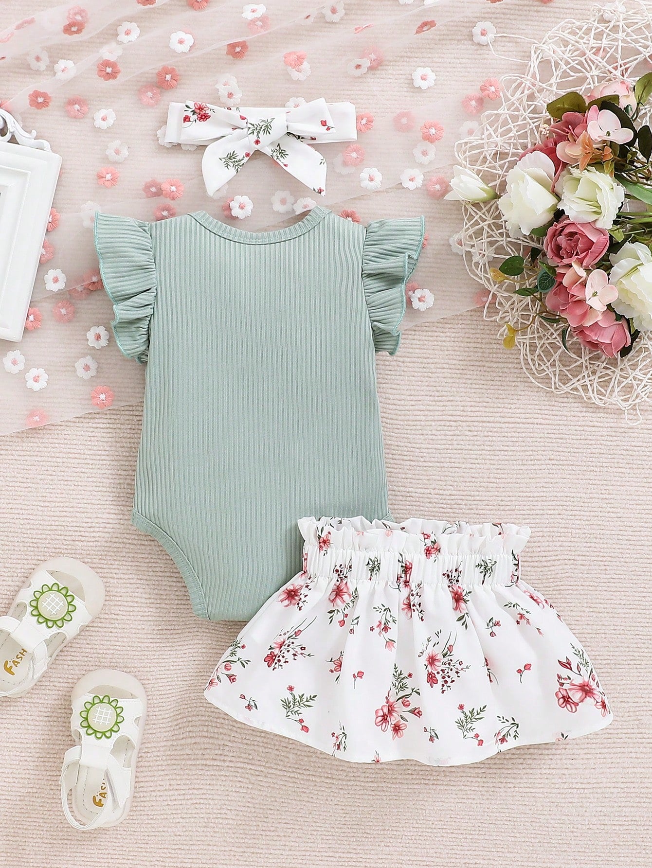 Spring Newborn Baby Girl Letter Printed Ruffle Armhole Bodysuit And Flower Printed Skirt Outfit