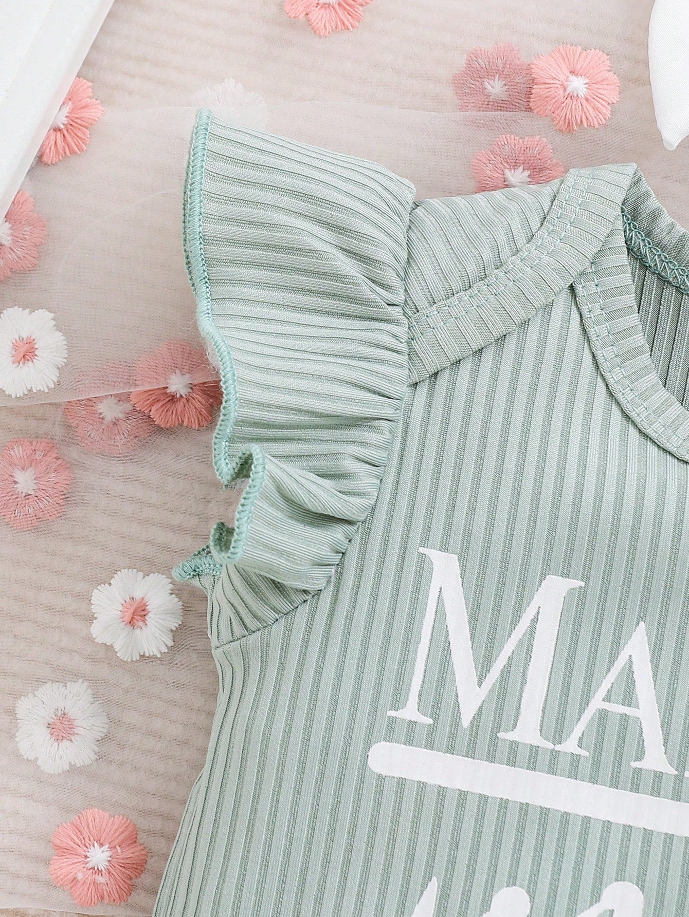 Spring Newborn Baby Girl Letter Printed Ruffle Armhole Bodysuit And Flower Printed Skirt Outfit