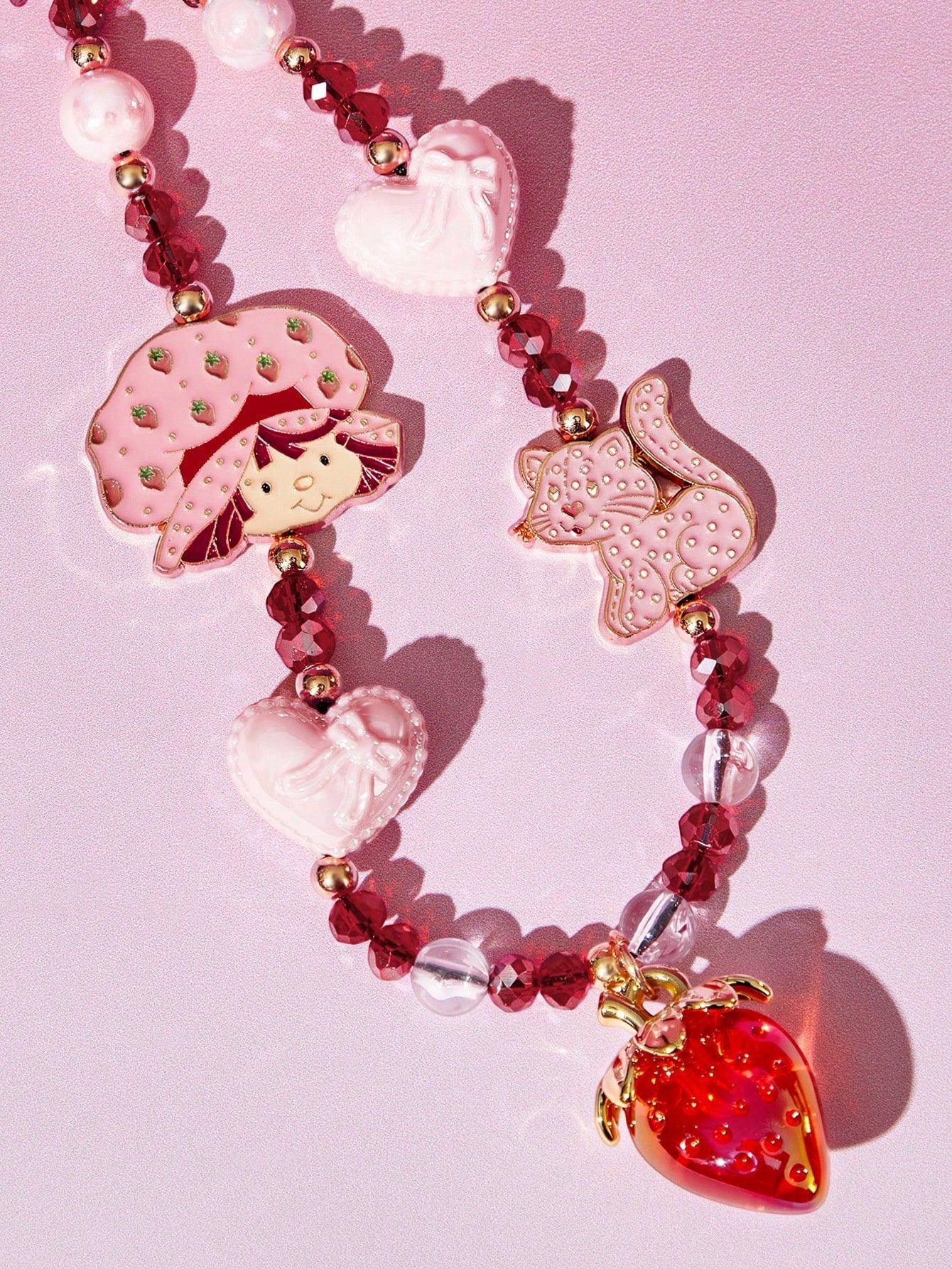 Strawberry Shortcake X Stylish And Cute Cartoon Zinc Alloy Red Imitation Crystal Handmade Beaded Mobile Phone Chain Strawberry Mobile Phone Lanyard Bow Mobile Phone Pendant