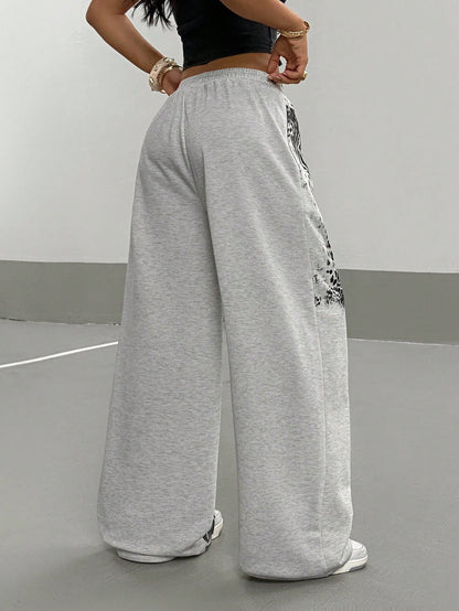 StreetHx Women's Light Grey Leopard Print Streetwear Athleisure Oversized Punk Y2K Baddie Academia Back To School Sports Homewear Casual Sweatpants Summer