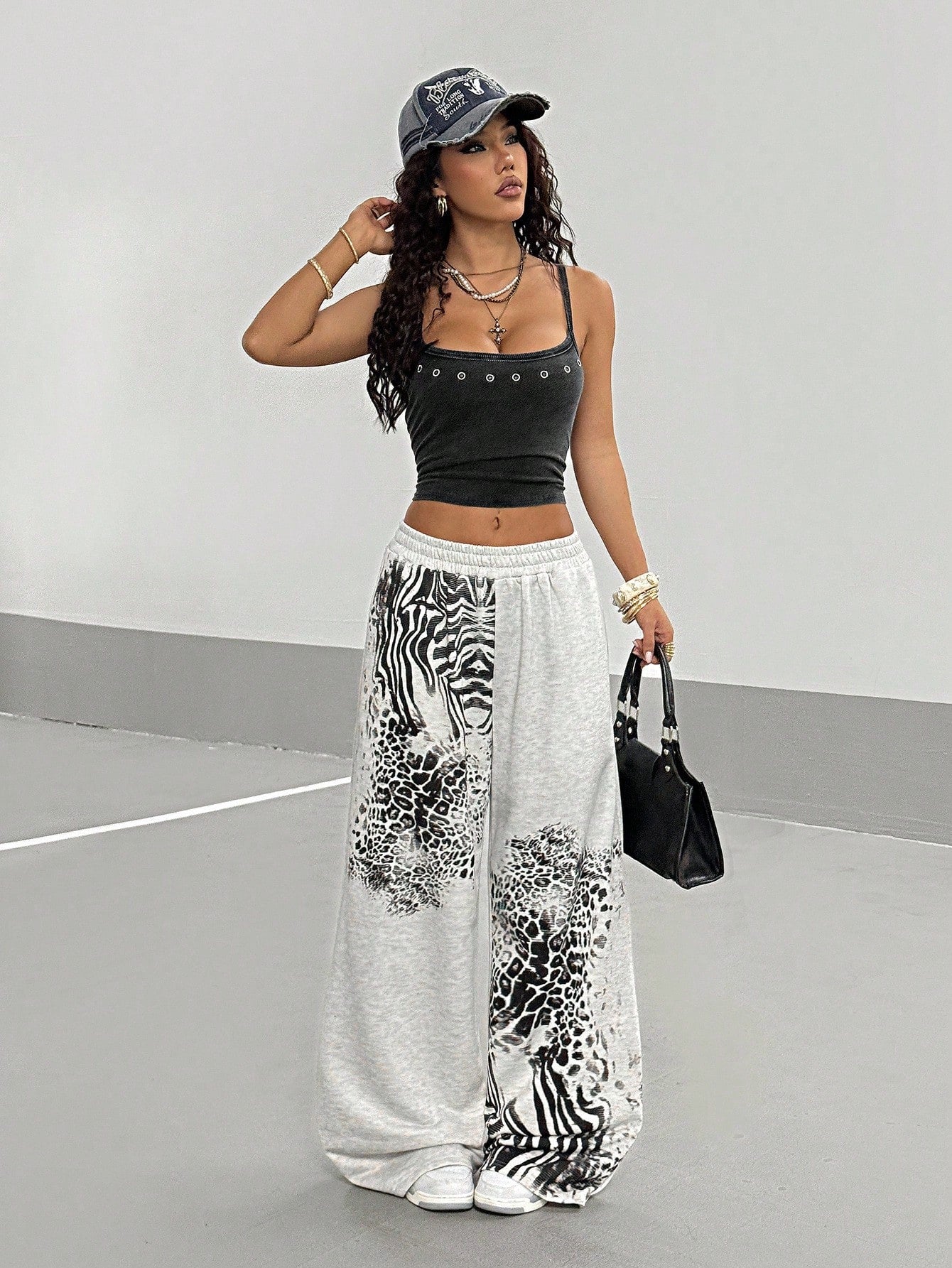StreetHx Women's Light Grey Leopard Print Streetwear Athleisure Oversized Punk Y2K Baddie Academia Back To School Sports Homewear Casual Sweatpants Summer