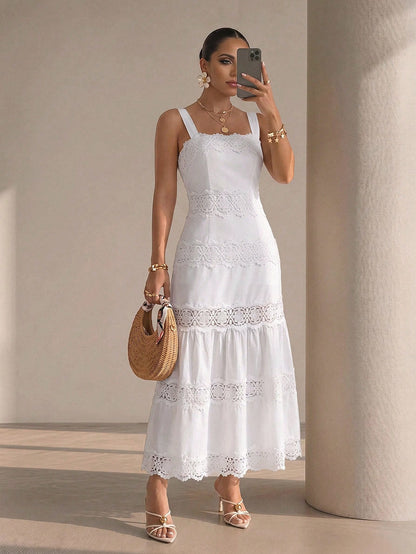 Structelle Women's Casual French Vacation Style Solid Color Wide Strap Multi-Layer Lace Patchwork Hollow Out Cami Dress, French Romantic, Beach Vacation, Light Vintage, Gentle Pure Desire Style