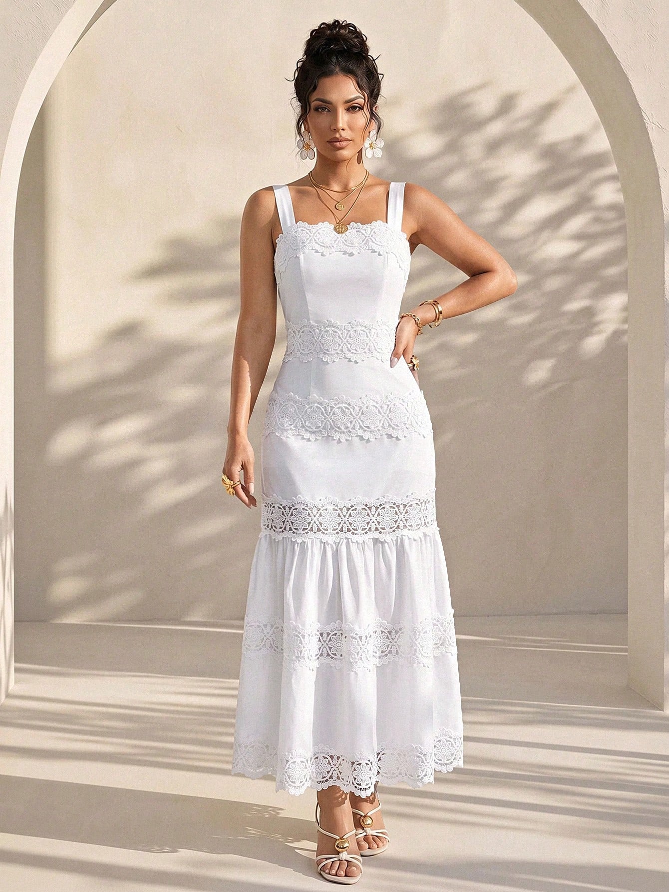 Structelle Women's Casual French Vacation Style Solid Color Wide Strap Multi-Layer Lace Patchwork Hollow Out Cami Dress, French Romantic, Beach Vacation, Light Vintage, Gentle Pure Desire Style