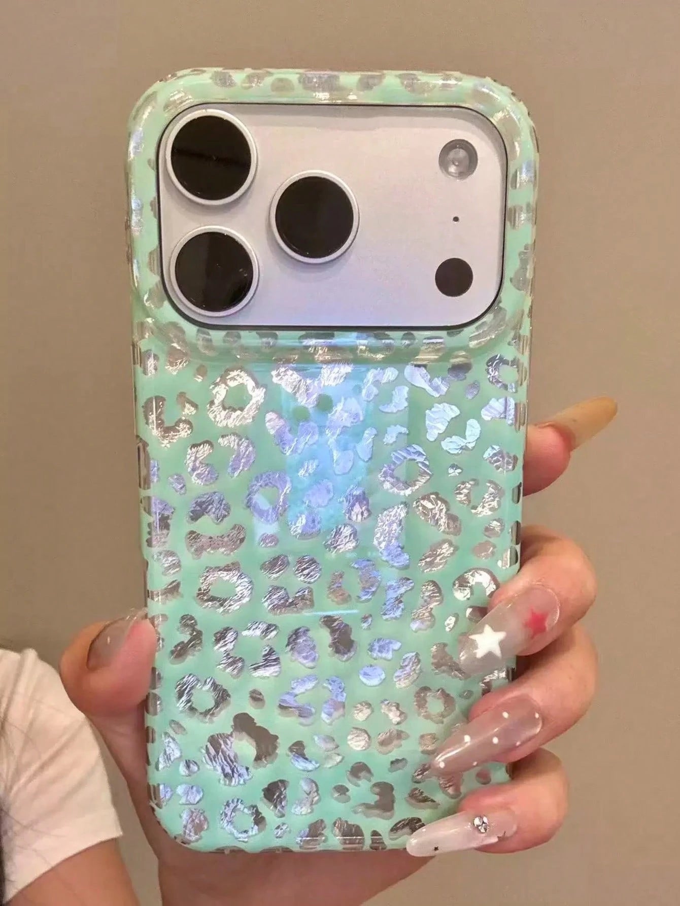 Summer Ins Mint Green Hollow Silver Leopard Print Phone Case Compatible With Apple 17 Pro Max, 16 Pro, New 17 Pro, 15 Pro Max, Korean Style Anti-Drop Protective Cover For Girls