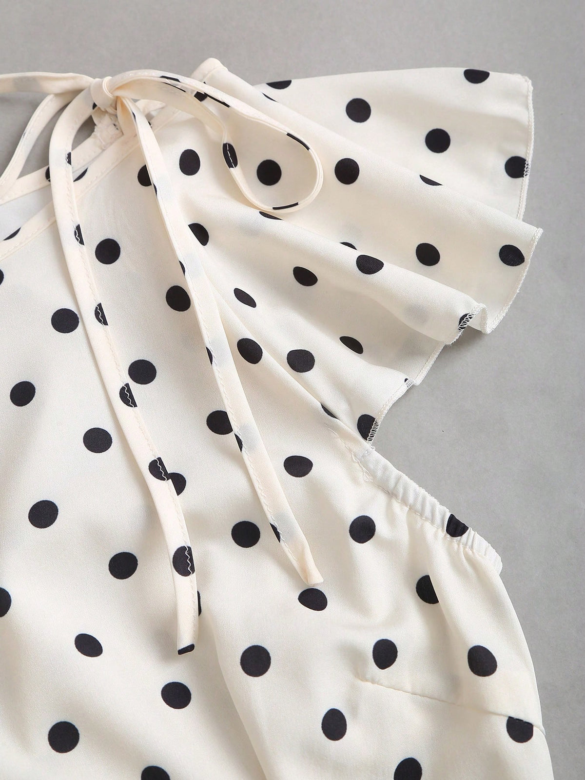 Sweetra Women's Polka Dot Pleated Casual Versatile Daily Wear Blouse