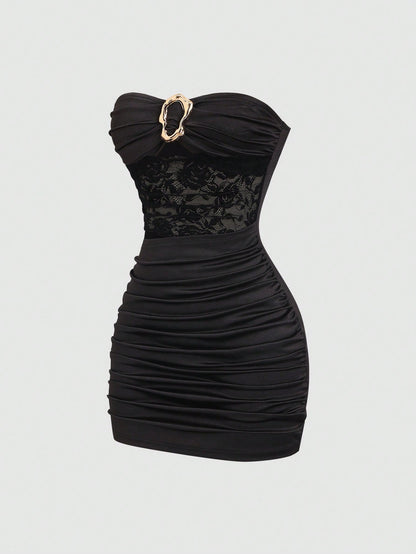 Sweetra Women's Sexy Fitted Strapless Mini Dress With Metal Buckle