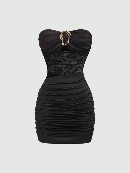 Sweetra Women's Sexy Fitted Strapless Mini Dress With Metal Buckle