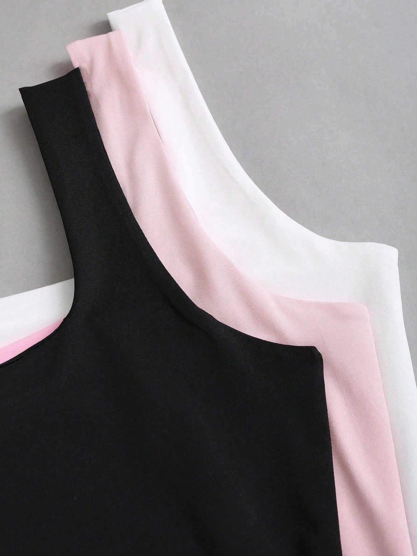 Sweetra Women Solid Color Camisole Sleeveless Top, Fashionable For Summer Pink White