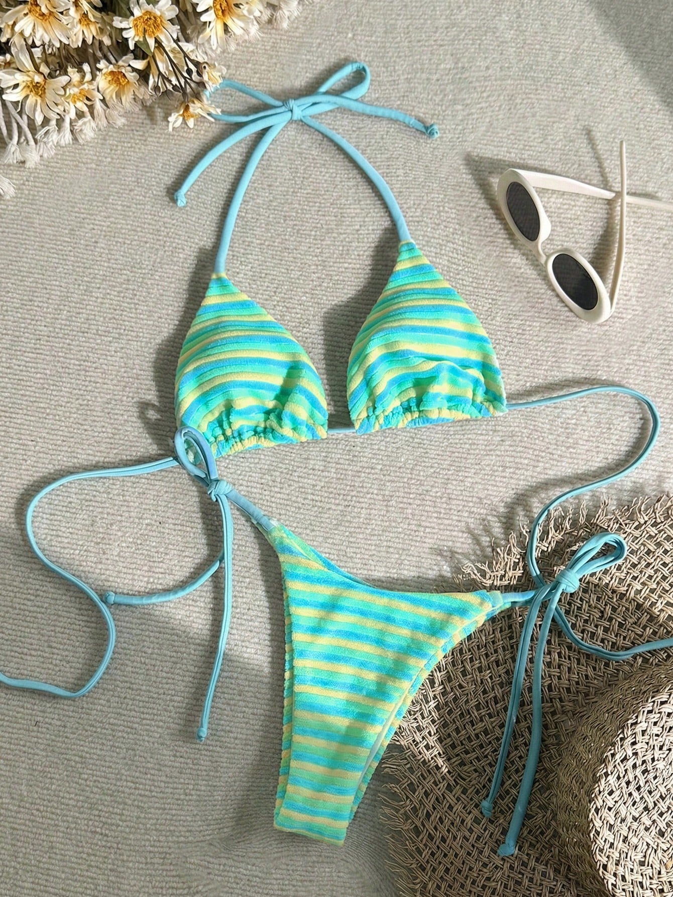 Swim Mod Plus Size Women's Sweet & Cute Minimalist Beach Vacation Casual Yellow & Blue Color Special Fabric Drawstring Halter Two Pieces Swimwear Set