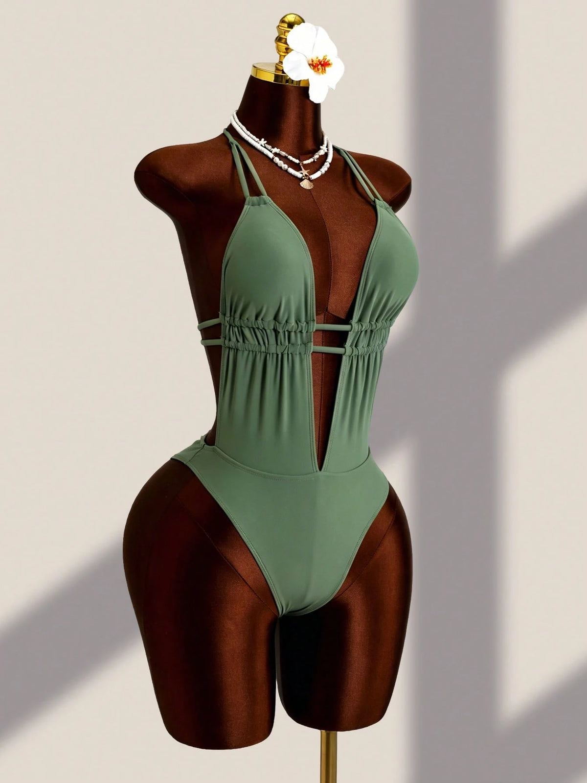 Swim Vcay New Women's Sexy Solid Color Metal Chain Strap Halter One-Piece Swimsuit, Suitable For Beach, Pool, Vacation