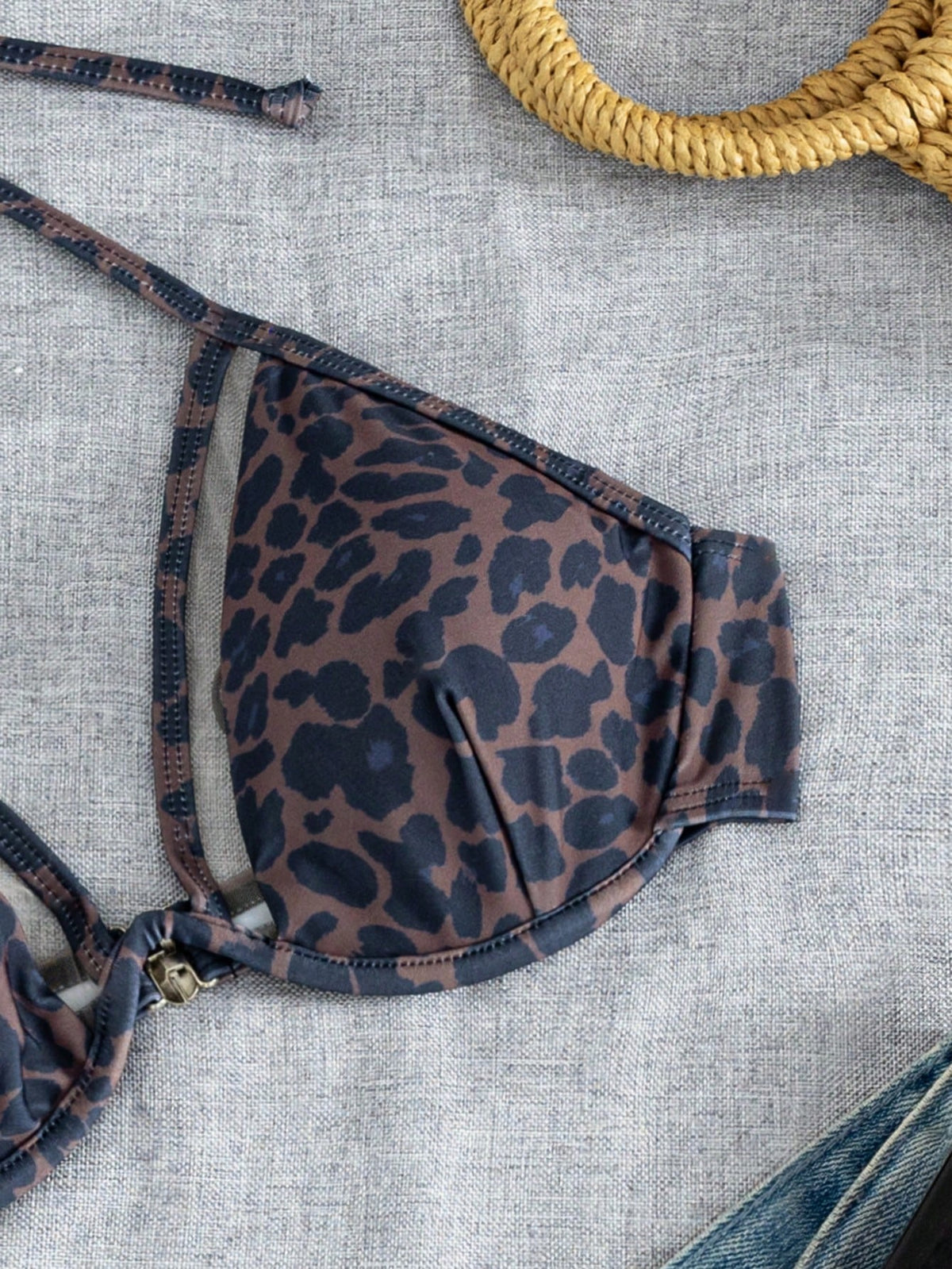 Swim Vcay Women's Leopard Print Halter Tie Bikini Top, Suitable For Summer Vacation And Beach