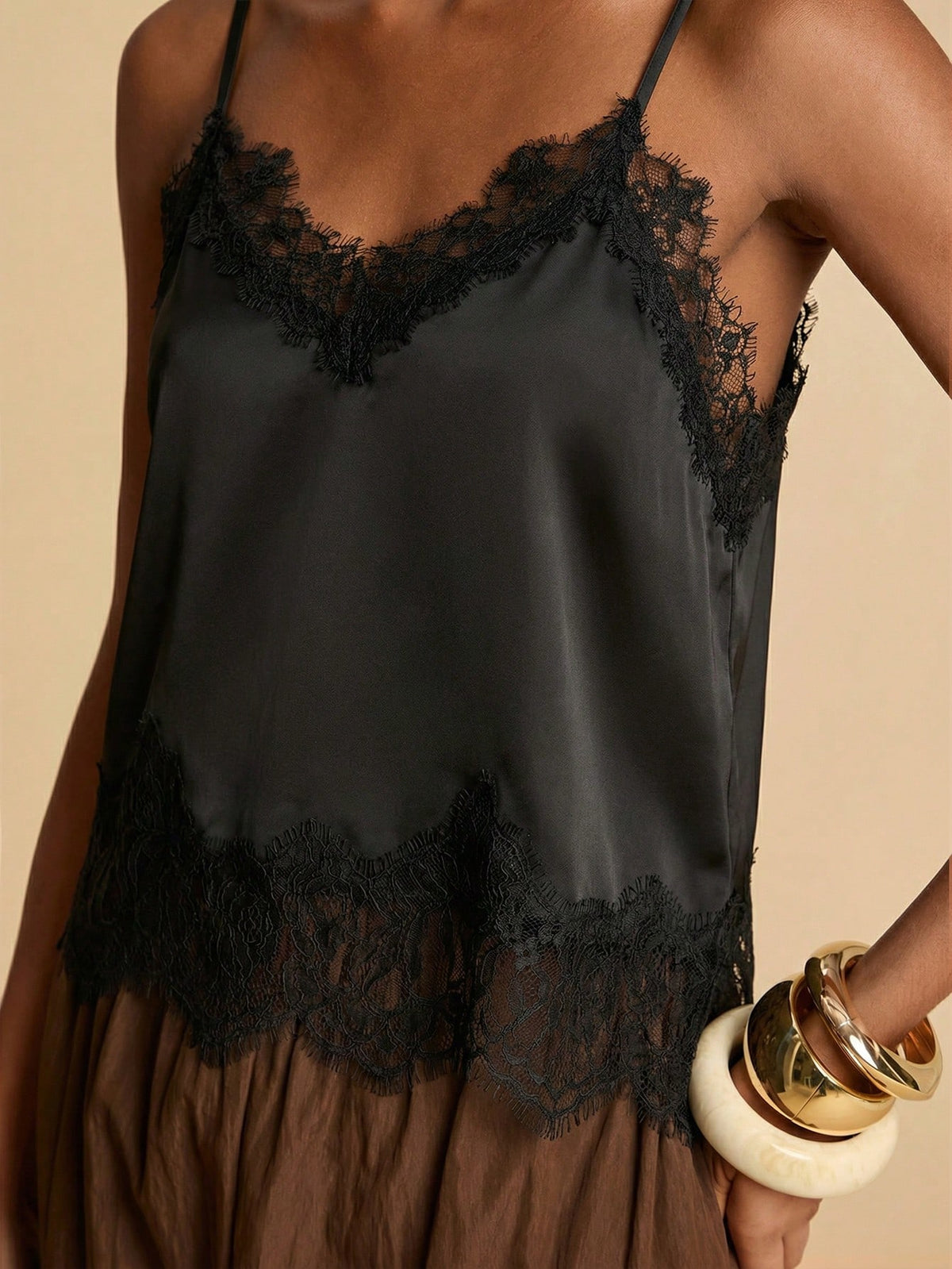 Travachic Women's Black Elegant Lace Patchwork Camisole Top, Summer Holiday Night Out Top, Boho V-Neck Satin Cami Top, Beach Party, Casual Wedding Guest