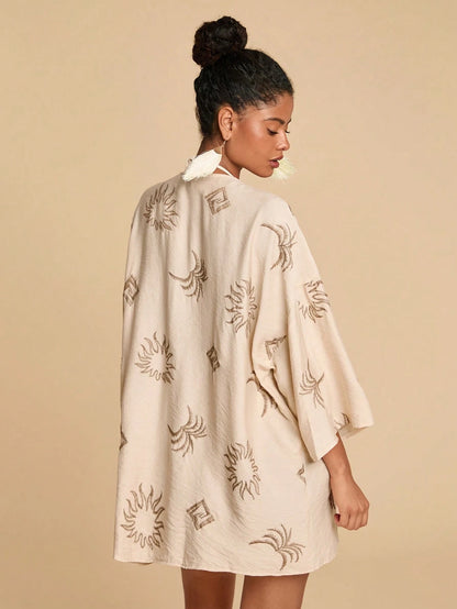 Travachic Women's Embroidered Pattern Long Sleeve Cover Up,Beige,Summer,Boho,Beach,Holiday,Holiday,Bohemian,Elegant,Vacation,Western Style,Flower,Graphic,Casual