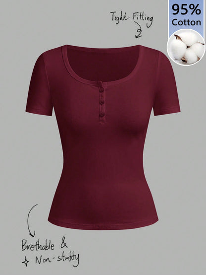 Tseoso Casual Minimalist Burgundy Cotton Henley Neck Short Sleeve Women's T-Shirt Suitable For Summer