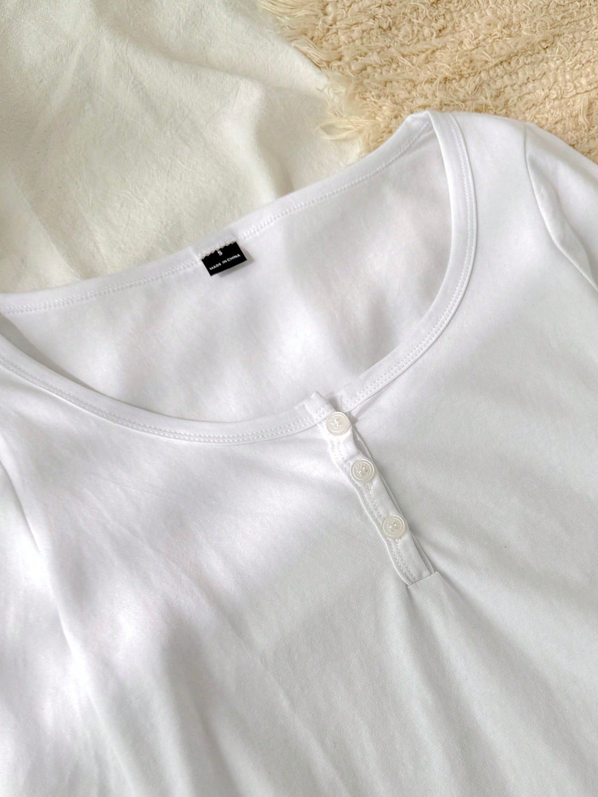 Tseoso Women's 95% Cotton White Shirt,Small V-Neck Half-Placket T-Shirt,Casual Everyday Autumn Clothes,Slim Cozy Chic Vintage Soft Girl Style Daily Wear