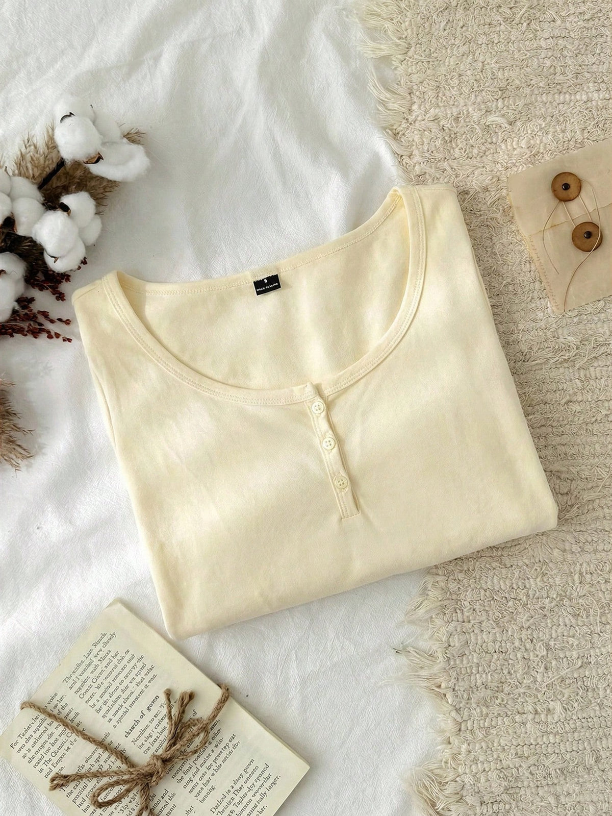 Tseoso Women's New Apricot 95% Cotton Half-Zip T-Shirt, Versatile For All Seasons Casual Wear