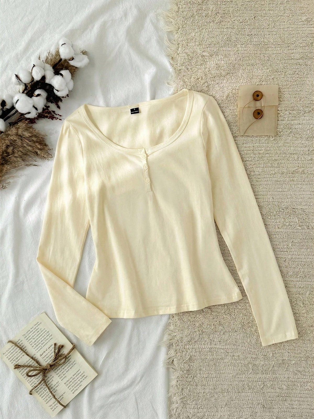 Tseoso Women's New Apricot 95% Cotton Half-Zip T-Shirt, Versatile For All Seasons Casual Wear