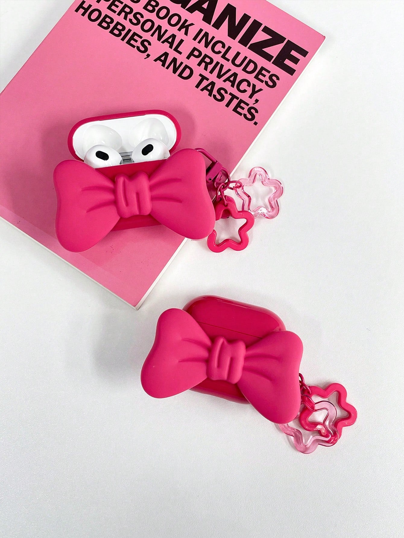 Ugly Cute Interesting Pink 3D Big Eye Mouth Design Bluetooth Earphone Case 1 Pc Protective Case + Flower Hook Lanyard Strap Compatible With Apple S1/S2, Pro 2/3, 4 Spring Gift