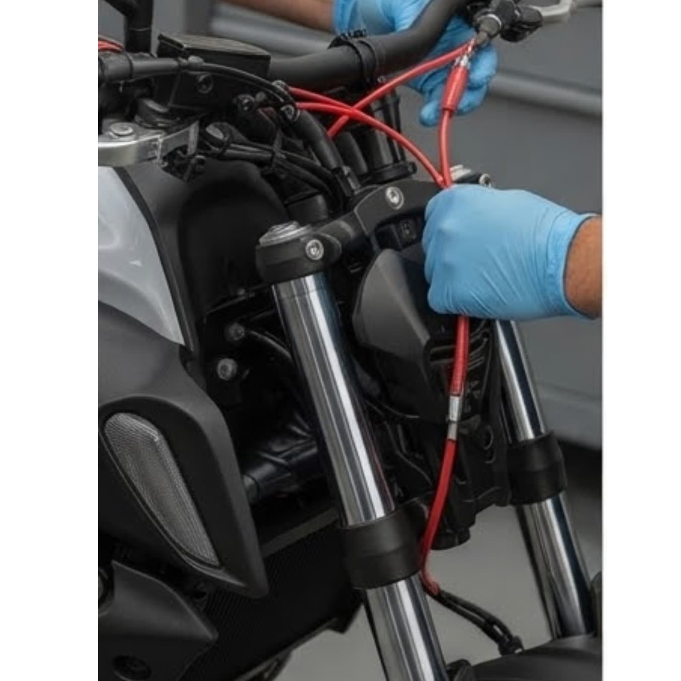 Universal Motorcycle Throttle Cable| Colorful Clutch Cable| Mechanical Steel Wire Smooth Control Cable Suitable For CRF150F CRF230F TTR125 TTR230 Kawasaki KLX140 50cc-250cc Dirt Bike Pit Bike ATV