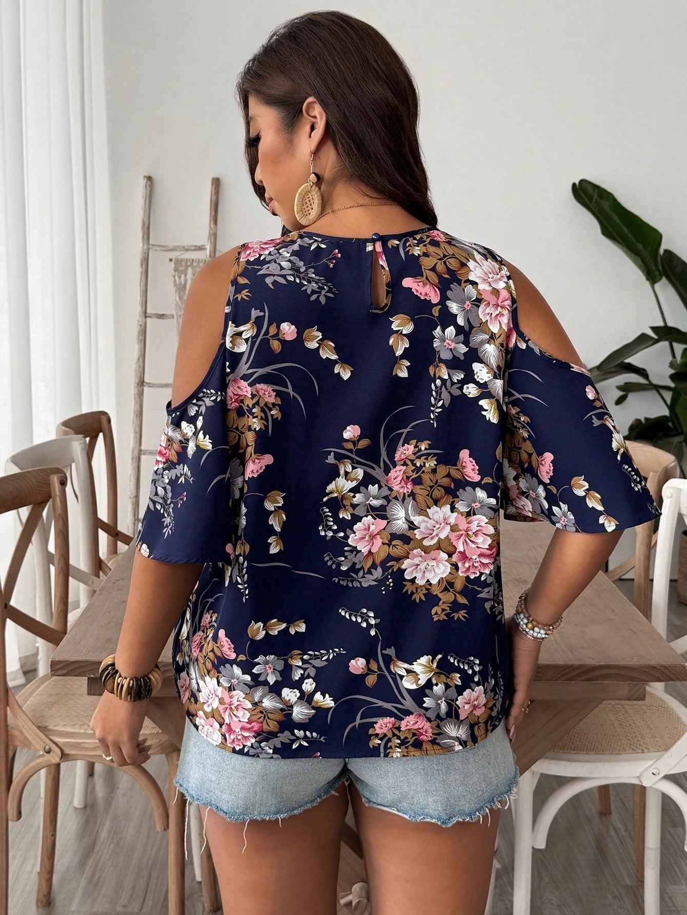 VCAY Plus Size Vacation Style Women's Open Shoulder Flower Printed Loose Shirt With Keyhole Neck Evening Navy Blue Summer Boho Casual Wedding Guest