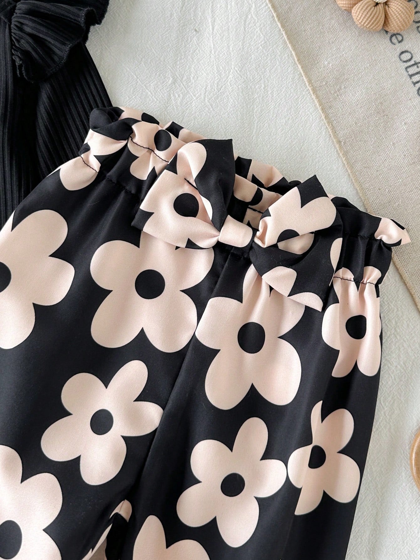 Vintaside Kids 2pcs Baby Girl Spring/Autumn Vintage Cute Floral Outfit, Black Ribbed Bodysuit With Flutter Sleeves And Leopard Print, Family Matching Travel Outfit