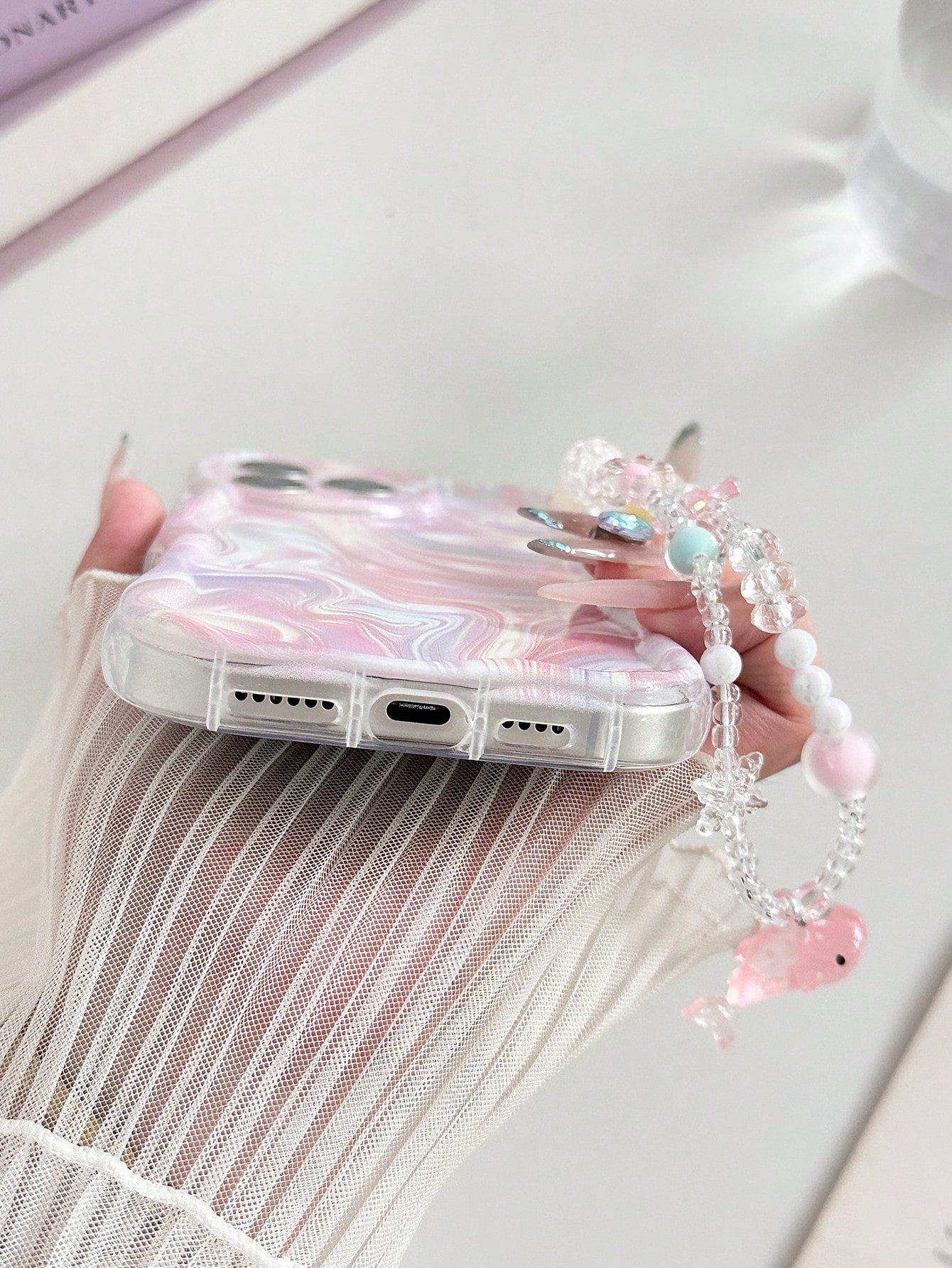 Water Ripple Painted Anti-Drop Precision Hole Cream Texture Transparent With Additional Bracelet Fashion Minimalist Anti-Drop Phone Case Compatible With Ip 17 Ip 17 Pro Ip 17 Promax Ip16/Ip 15 XR/7/8