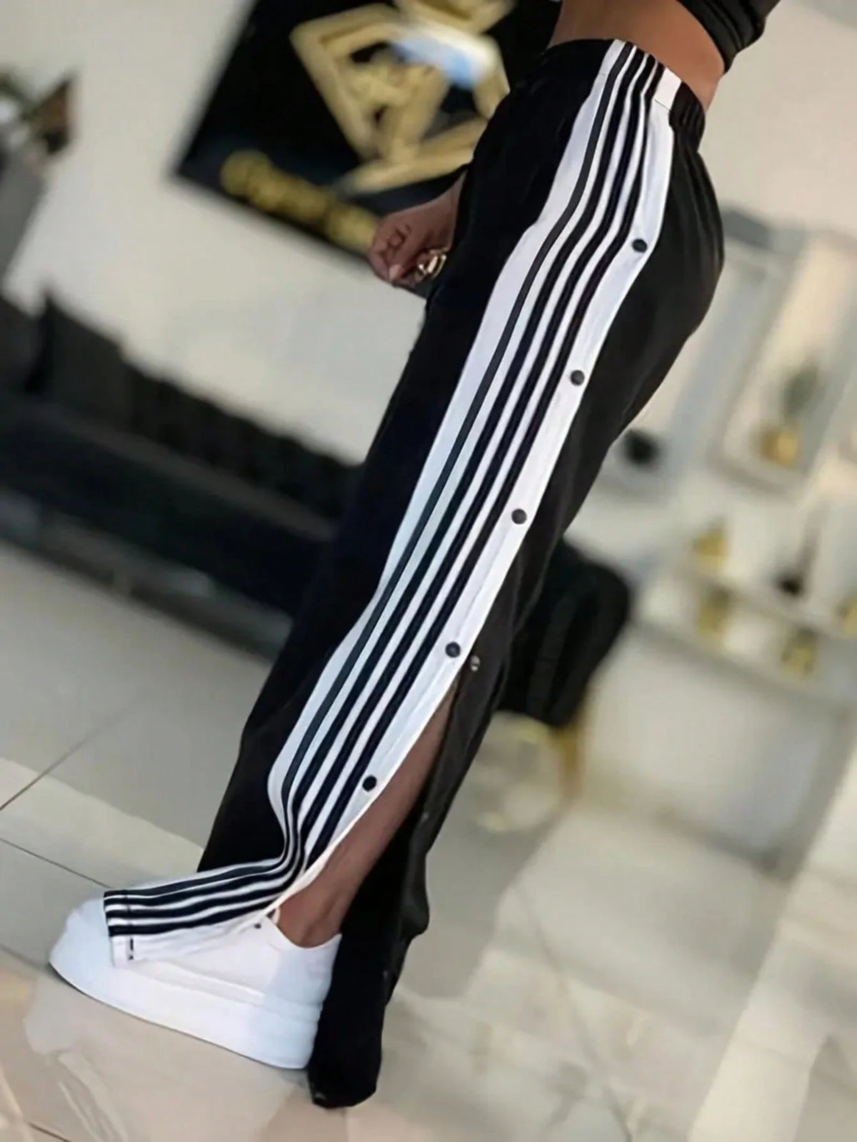 White And Navy Blue Striped Wide Leg Pants, White Stripes, Button Front- Casual Sweatpants, Loose Fit, Suitable For Sports & Everyday Wear (Machine Washable)- Non-Elastic Leg Openings Black Spring