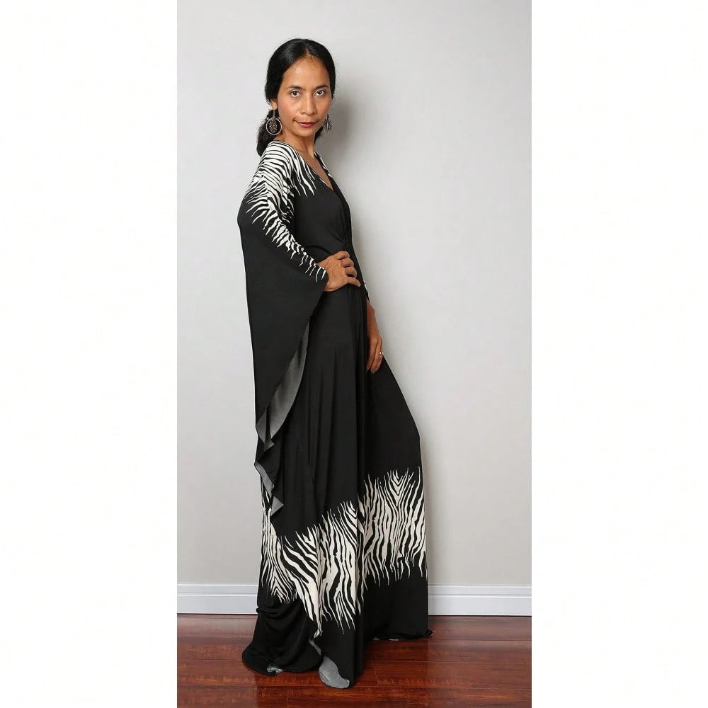 Women's Bohemian Striped Kaftan Dress, V-Neck Batwing Sleeve Maxi Caftan, Colorful Stripe Loose-Fit Summer Beach Cover-Up Loungewear Dress