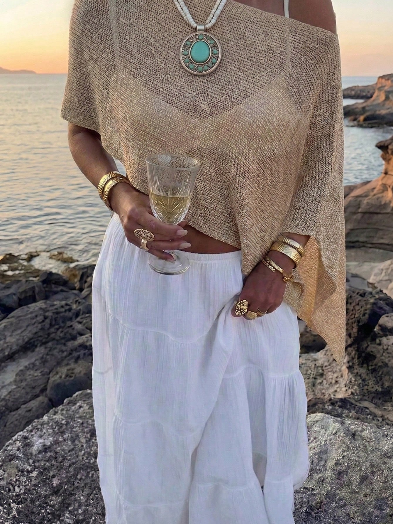 Women's Casual Sexy Shiny Lightweight Solid Color Hollow Out Knitted Cover Up Top, Batwing Sleeve Asymmetric Hem Cape Style Cover Up, Summer Vacation Beach, Music Festival Country Holiday Casual Stree